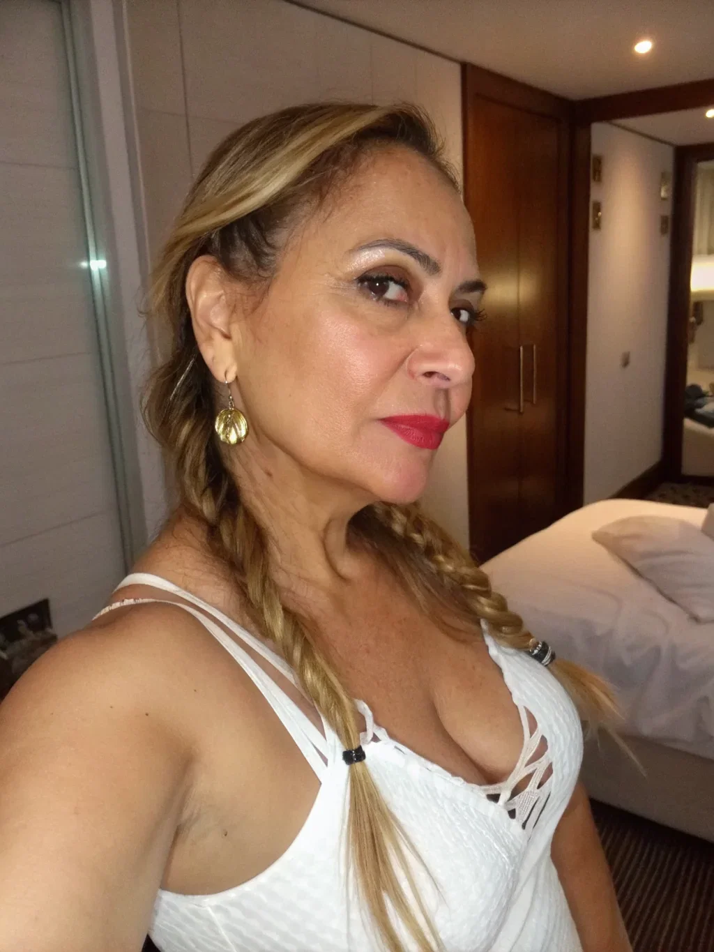 Esther Lidia